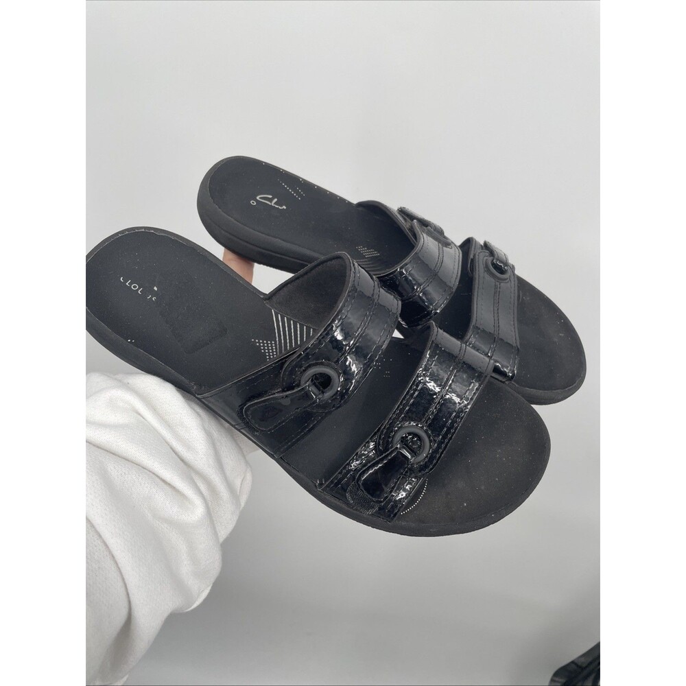 Clark’s Women’s Slip On Sandals Size 9 Adjustable